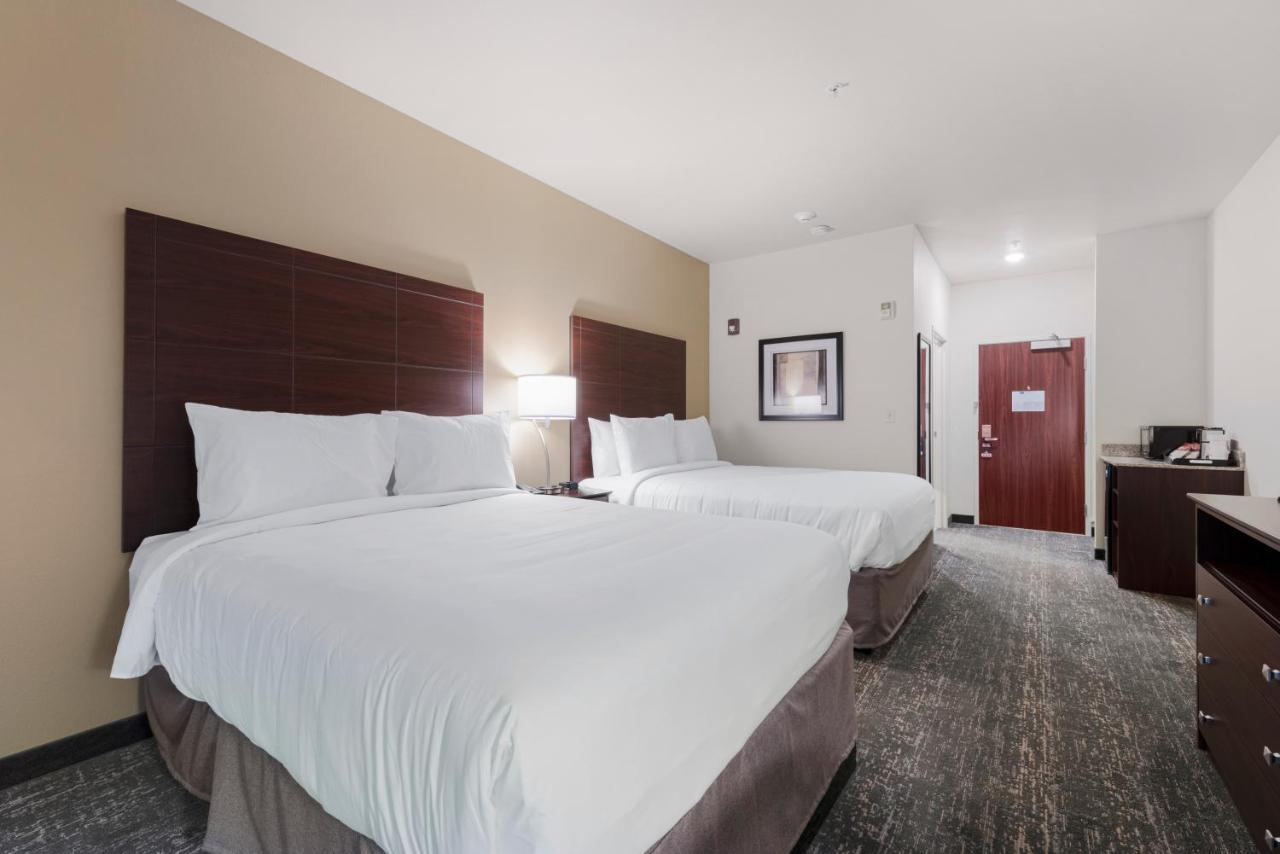 Cobblestone Hotel & Suites - Urbana Экстерьер фото